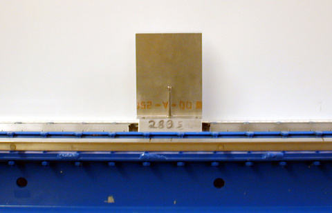  Air track with cars