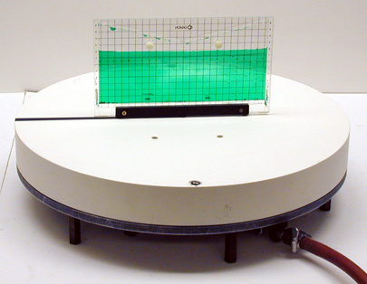 Platform with Rotating Cylinder and Apparatus