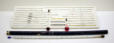 Mercury, Alcohol, and Liquid Thermometers 