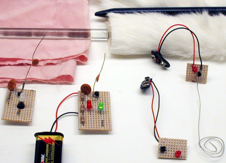 Electroscope - FET