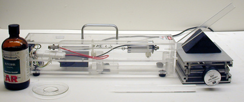 Frustrated Total Internal Reflection Demo