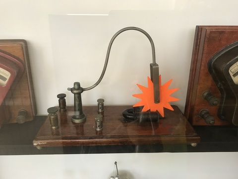  Eddy Currents - Barlow's Wheel