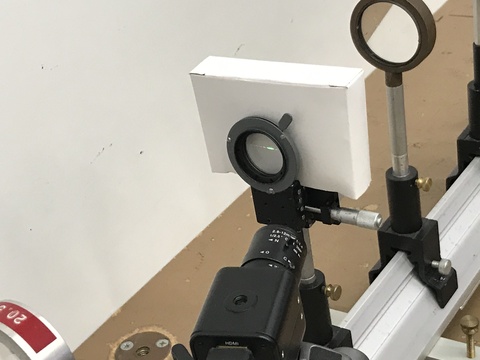 6Q20.10 - Optical Fourier Transform - Single Slit Diffraction Pattern on Screen